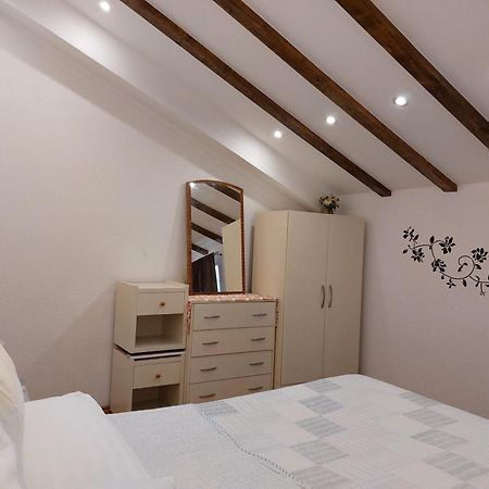 Apt Lavender On Nincevica St- 1 Bedroom Apt 5 Min To The Old Town Of Split Zewnętrze zdjęcie